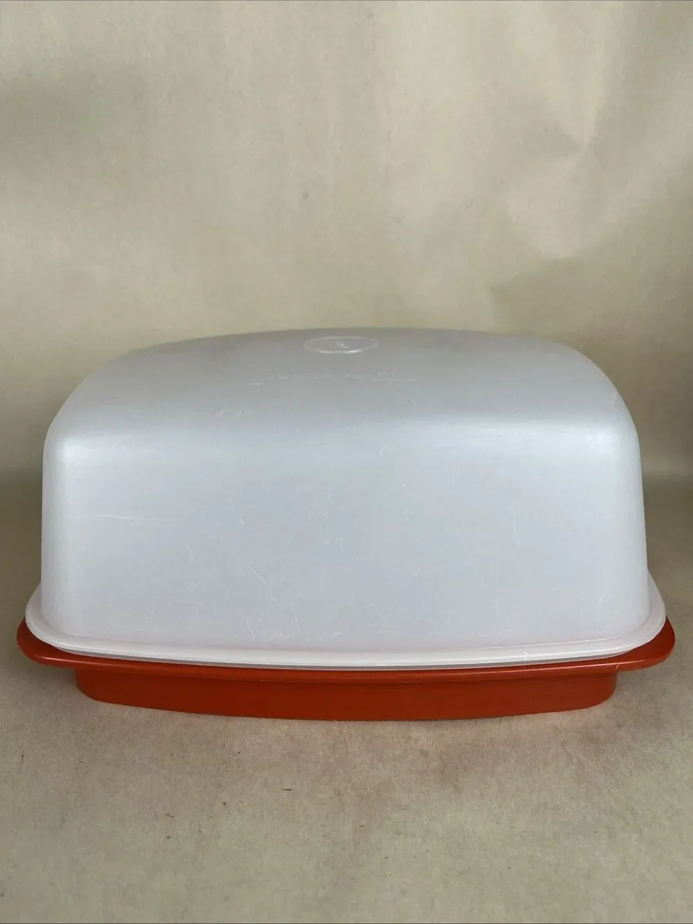 VTG Tupperware Econo Saver Container 853-2‎ & 852-2 Meat Roast Ham Bread keeper